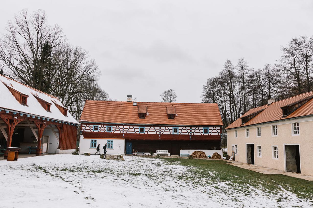 Statek Salajna Guest House Exterior photo